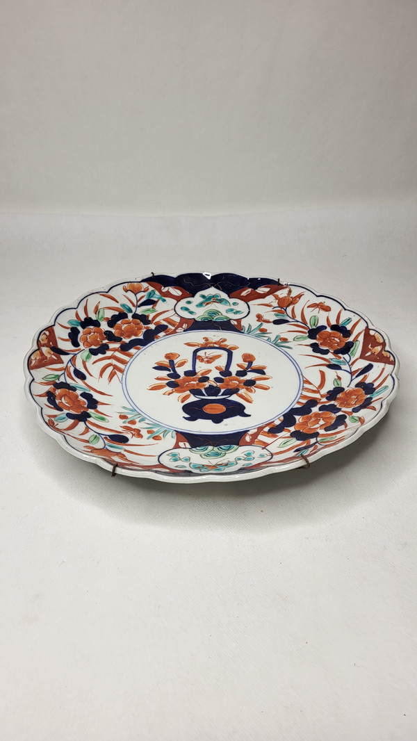 Piatto in porcellana Imari - Giappone - XIX secolo