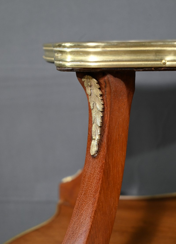 Table à Thé en Acajou, style Napoléon III – Fin XIXe