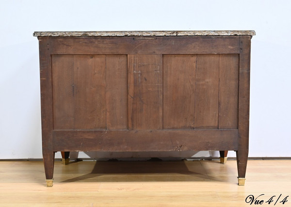 Rare Commode en Acajou, époque Louis XVI – 2ème Partie XVIIIe