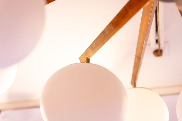 Angelo Lelli. Chandelier in brass and opaline. Contemporary. LS54392108A