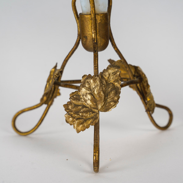 Une Paire De  vases de forme Cornets En Opaline Fin XIXème Siècle 