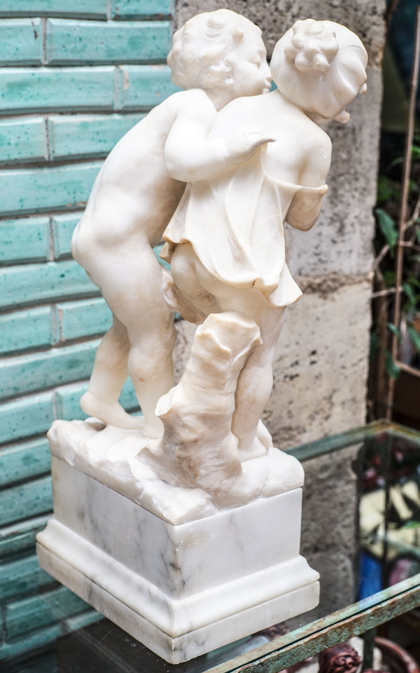 COPPIA DI BAMBINI marmo alabastro