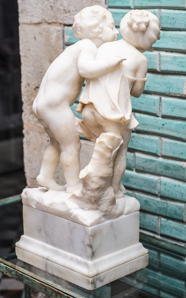 COPPIA DI BAMBINI marmo alabastro