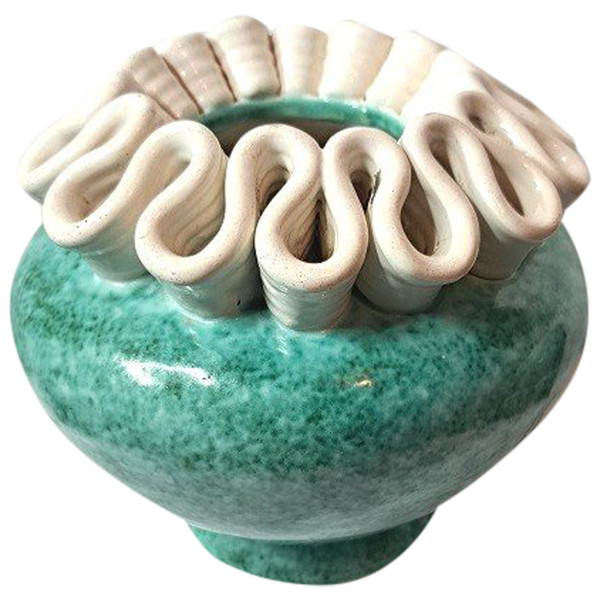 Vase Boule émaillée vert moucheté de la manufacture de Sainte Radegonde N°2