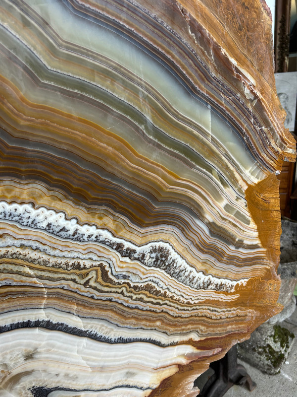 Importante Tranche D’agate - Dimensions H 118 X L 134 Cm Minéraux Décoratif 