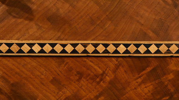 Coiffeuse en Ronce d’Acajou, époque Restauration – Début XIXe