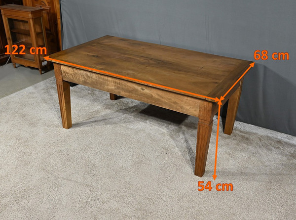 Table Basse en Noyer, goût Louis XVI – XIXe