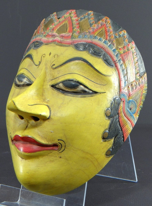 Indonesia, Java Island, Mid 20th century, Wayang Topeng Polychrome Wooden Theater Mask.