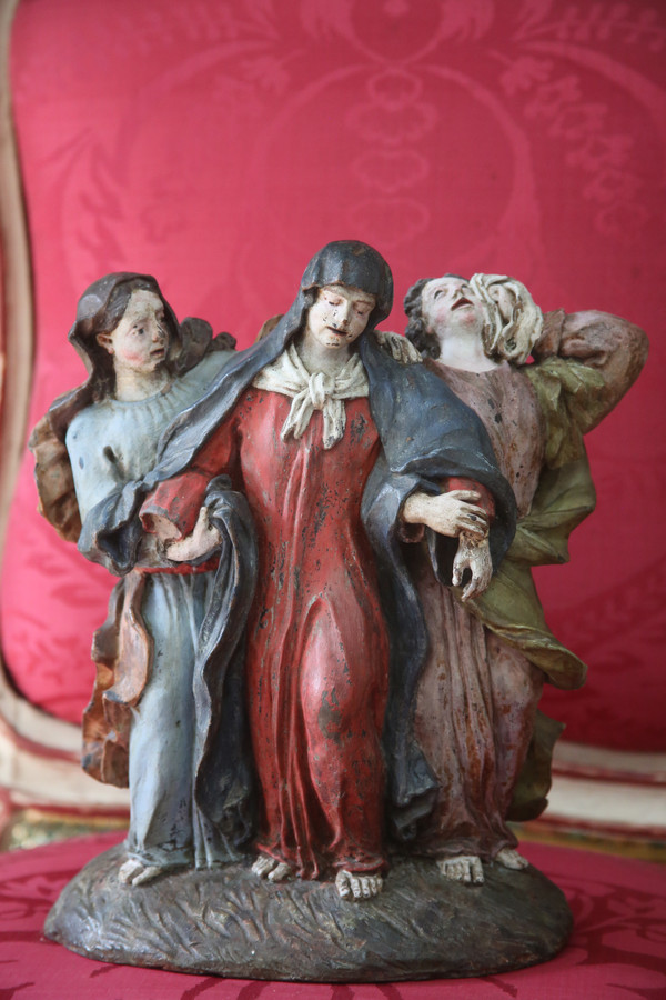 Groupe de femmes, terre cuite, Italie XVIIIes