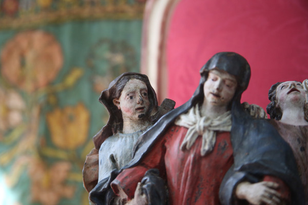 Groupe de femmes, terre cuite, Italie XVIIIes