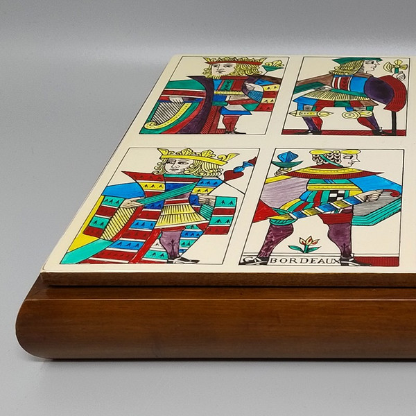 Scatola di carte da gioco originale degli anni '60 di Piero Fornasetti in ottime condizioni. Realizzata in Italia