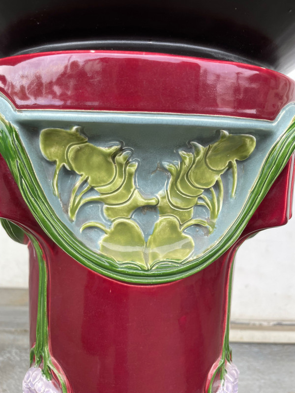 Large Jugendstil Art Nouveau Barbotine Basin And Column