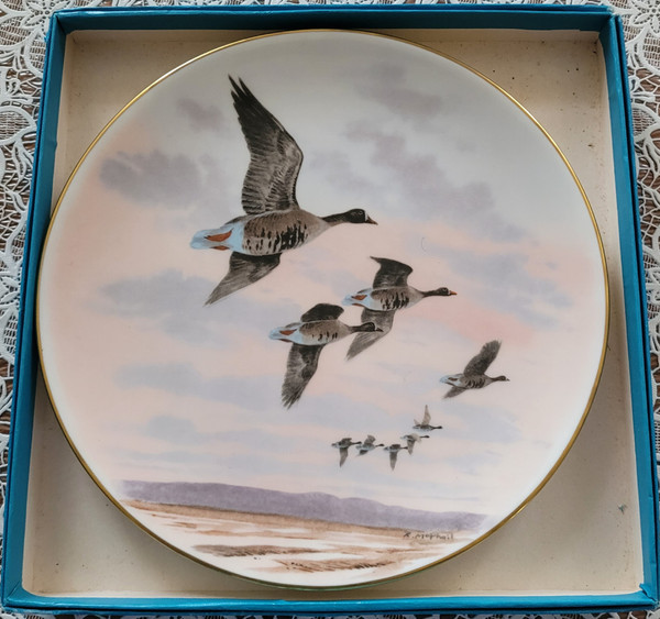 Set of 12 game and feather hunting plates
