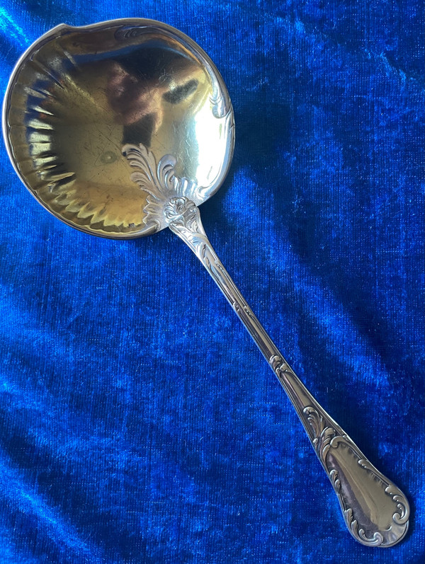 2 Christofle serving pieces.