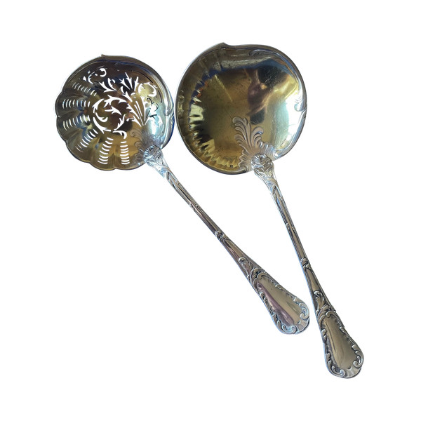 2 Christofle serving pieces.