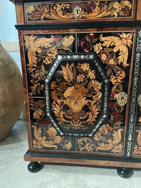 Meuble En Deux Corps d'époque Louis XIV Et Attribué A Thomas Hache