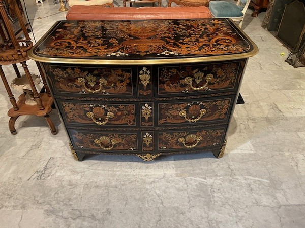 Commode d'époque Louis XIV dites "au jasmin" et  attribuée a PIERRE GOLE