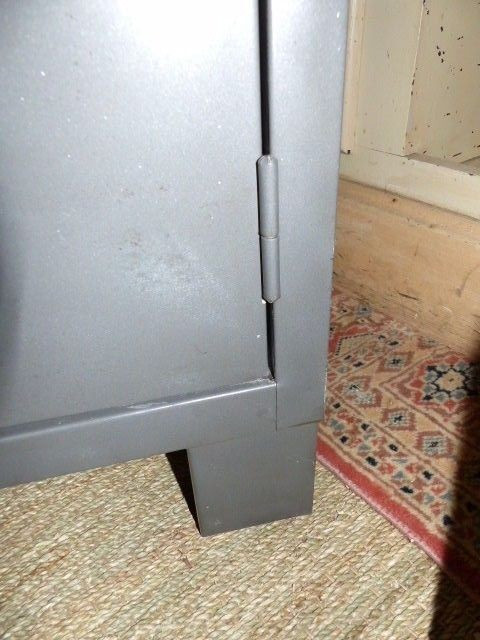 Ancienne console d’atelier en métal industriel 1950