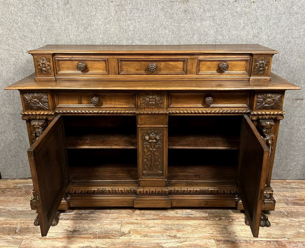 walnut Renaissance-style tiered buffet with caryatids, circa 1880