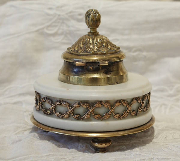 Circular Bronze And Marble Inkwell in the Louis XVI Style 19th Century