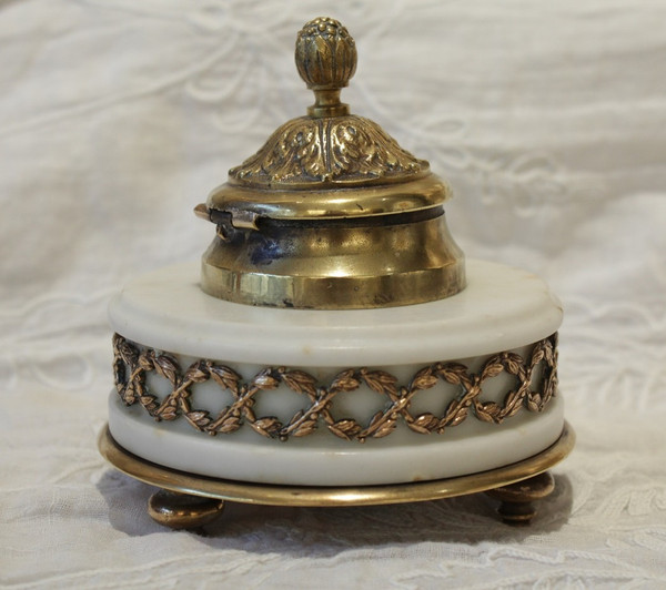 Circular Bronze And Marble Inkwell in the Louis XVI Style 19th Century