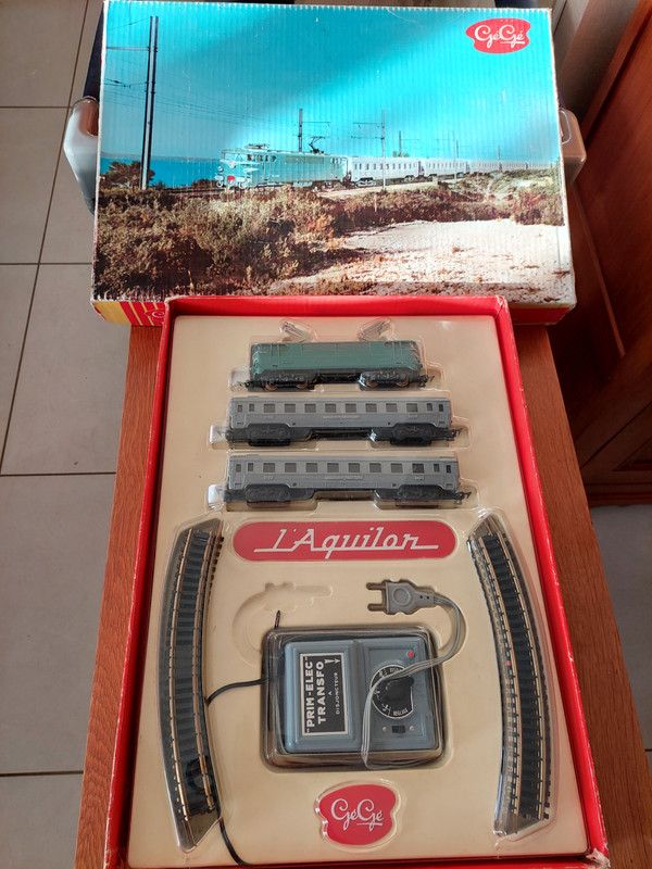 GéGé coffret train électrique L'aquilon  HO SNCF vintage