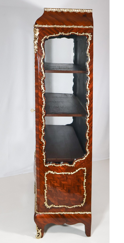 Violet wood display case, Napoleon III period