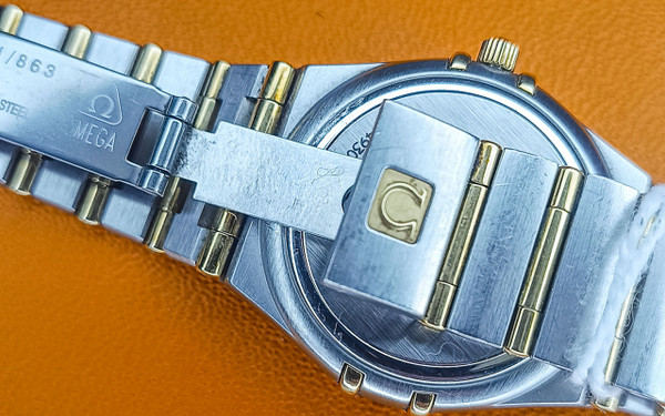 OMEGA, Constellation Gold & Stahl, 28 mm