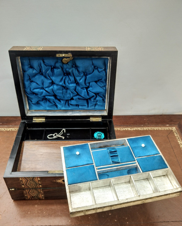 Jewelry box and writing case 