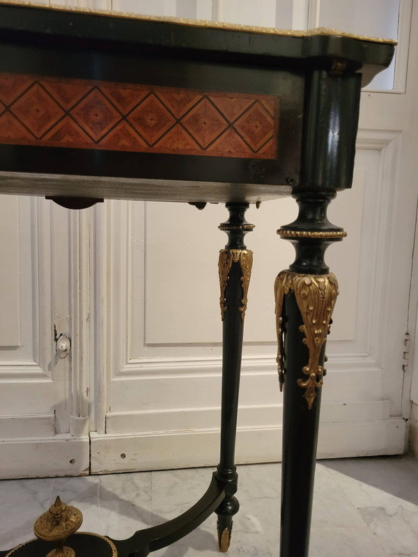Small table in marquetry of various species and Napoleon II bronze