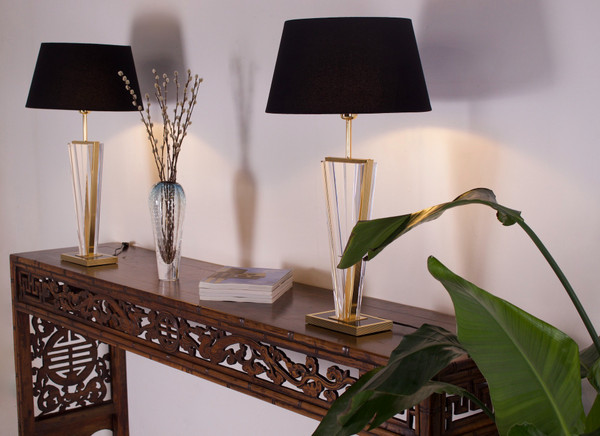 Paire lampes hautes plexiglas, Hollywood Regency