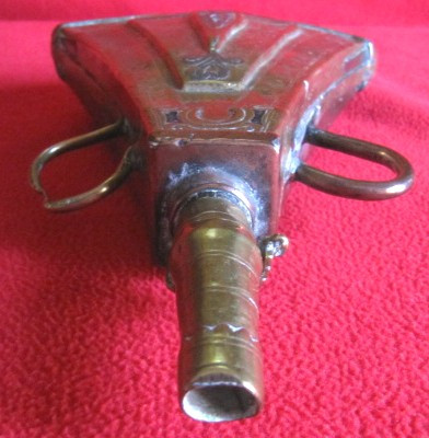 Ancienne gourde à poudre ou poire origine Berbère travail Oriental Artisanal début XXème