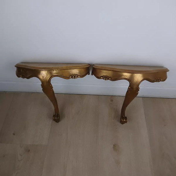 Coppia di consolle da parete dorate in stile veneziano
