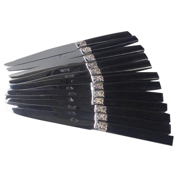 12 Table knives black handle with silver ferrules
