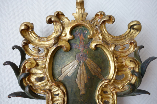 Carved wooden stoup, gilded with gold leaf and silvered, Louis XV period - 18th century