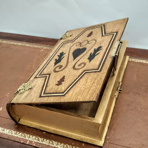 Trompe l'oeil box 