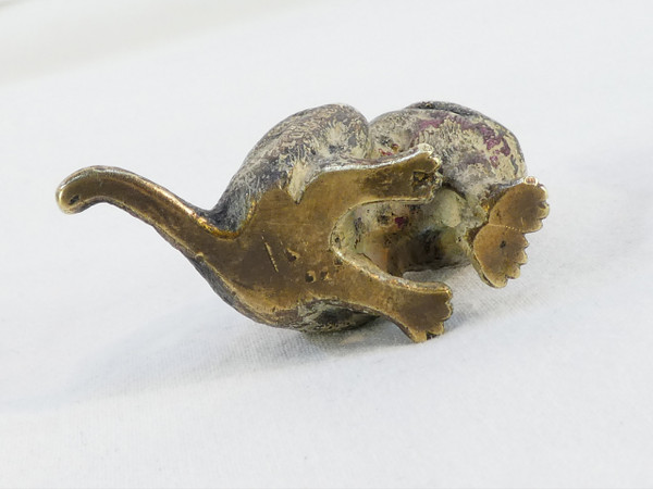 WIEN Bronze Kleine sitzende Katze signiert GESCHUTZ