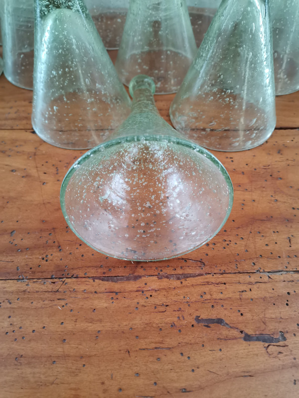 Série de 14 coupes à suspendre en verre de Biot bullé année 70s80s