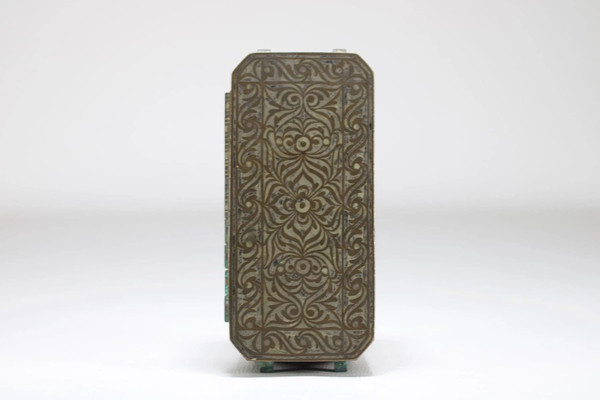 Betel nut and lime box, Mindanao.