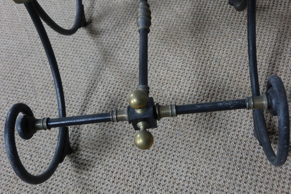 TABLE IN WROUGHT IRON AND BRASS