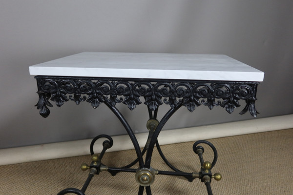 TABLE IN WROUGHT IRON AND BRASS