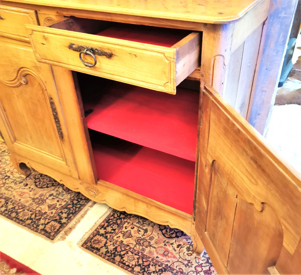 Credenza in ciliegio biondo Luigi XV del primo Ottocento