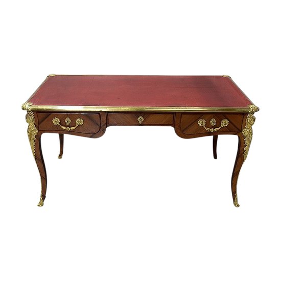 Bureau d’Apparat en Placage de Bois de Rose, style Louis XV - XIXe