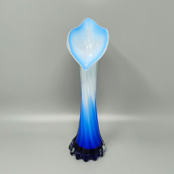 1960 - Étonnant vase "Calla Lily" de Jack in the Pulpit en verre de Murano.