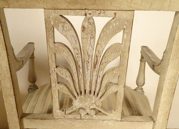 Coppia di poltrone Directoire in legno laccato con sedute a conchiglia Palmette Fine XVIII secolo