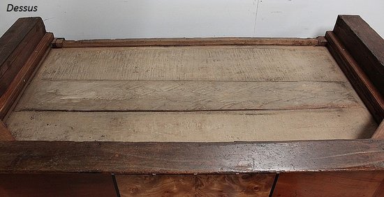 Cabinet en Merisier Roux de style Louis XV, région Vendée - 1ère partie XIXe