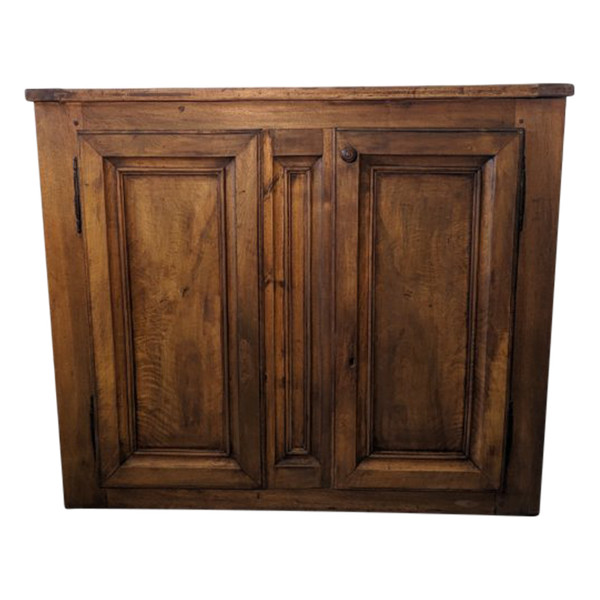 Elégant buffet en noyer 1800
