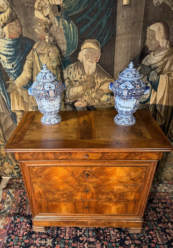 Louis Philippe 19th century walnut chest of drawers