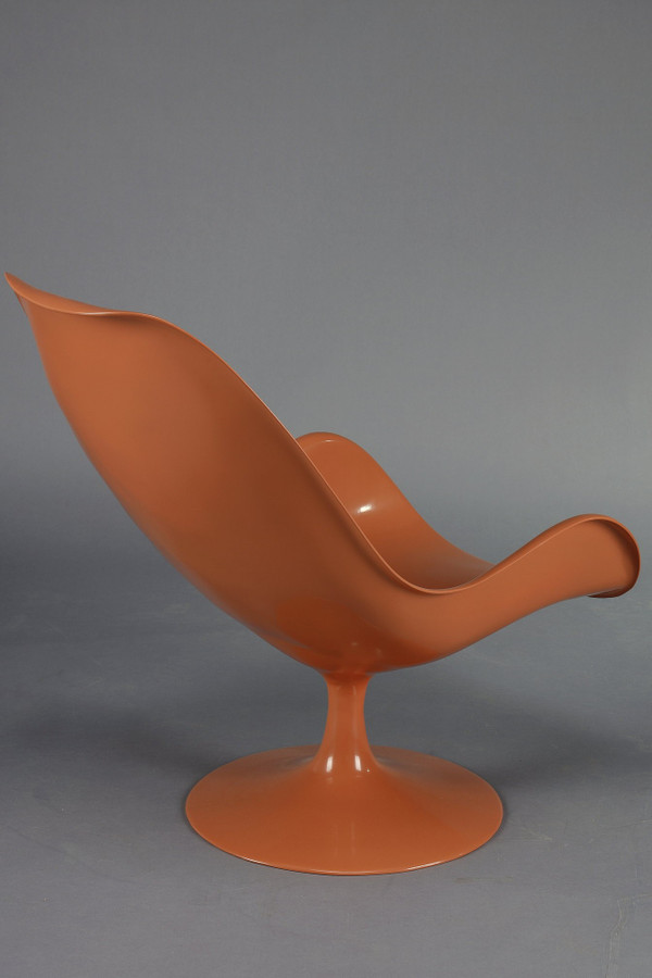 Ensemble de salon des années 1970 : chaises tulipes et table basse