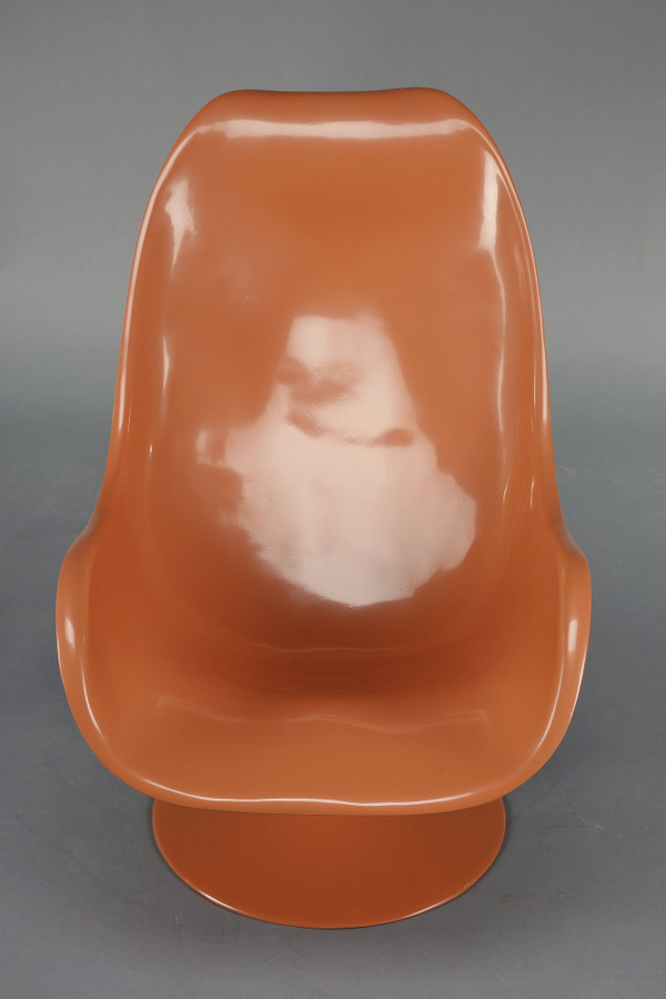 Ensemble de salon des années 1970 : chaises tulipes et table basse